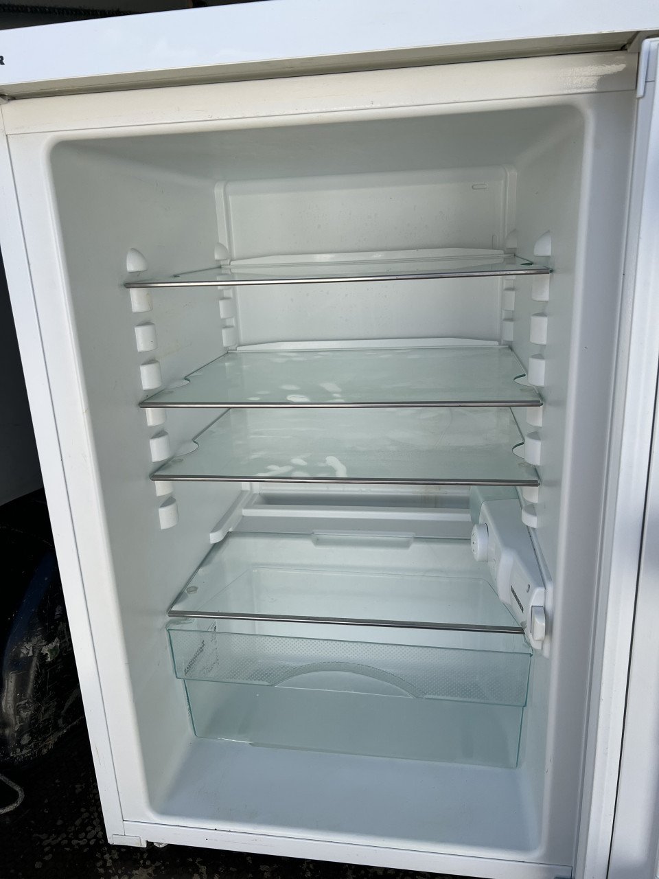 Liebherr TP1410 Koelkast 85x56 cm. 141 liter energieklasse A++ als nieuw