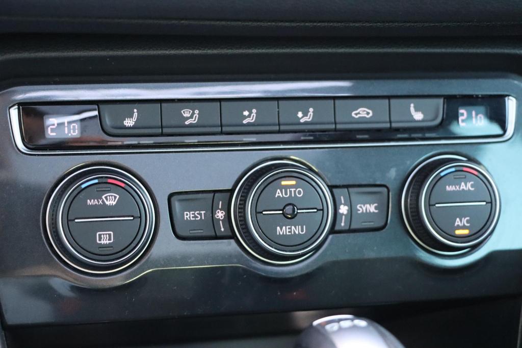 Volkswagen Tiguan 1.4 tsi act highline business r 150pk dsg6  full options 