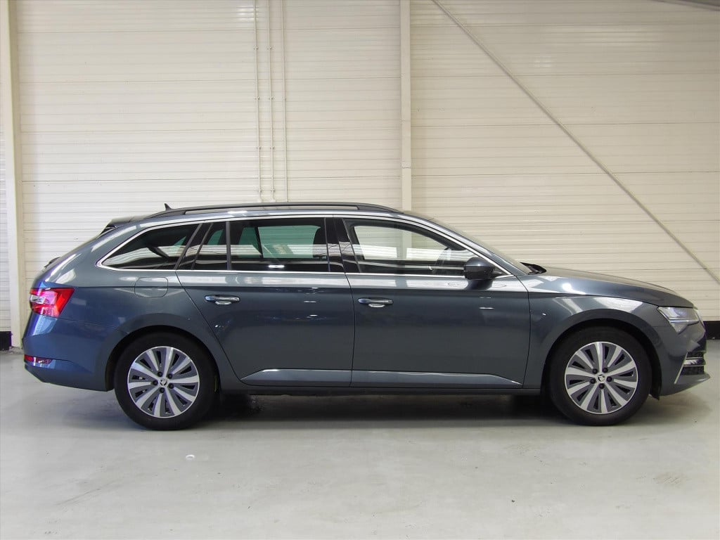 Skoda Superb combi 1.4 tsi phev 217pk dsg-6 ambition