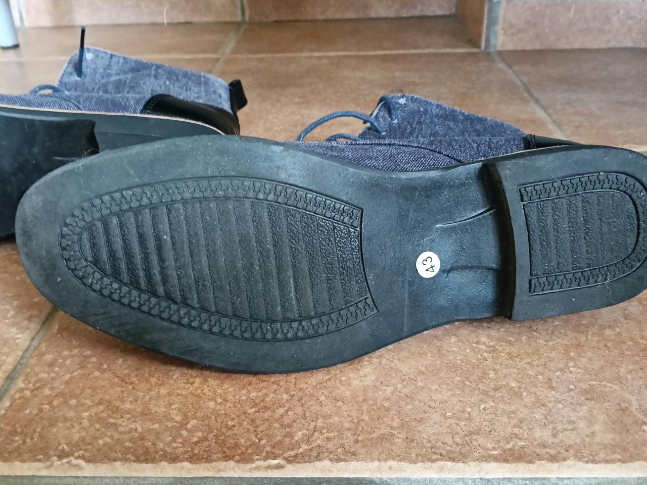 Schoenen