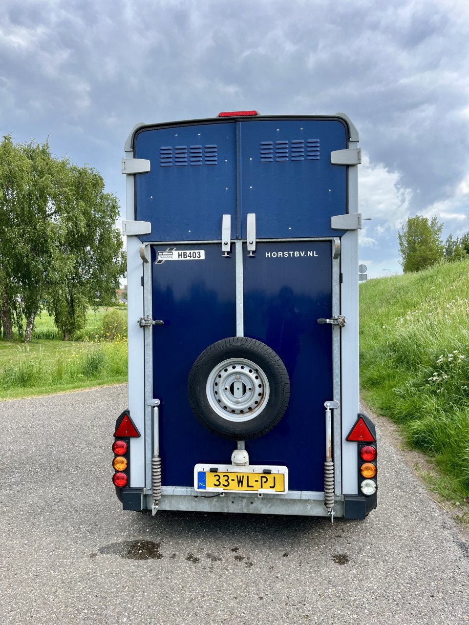 1,5 paards Ifor HB403 met voorlosklep bouwjaar 2015