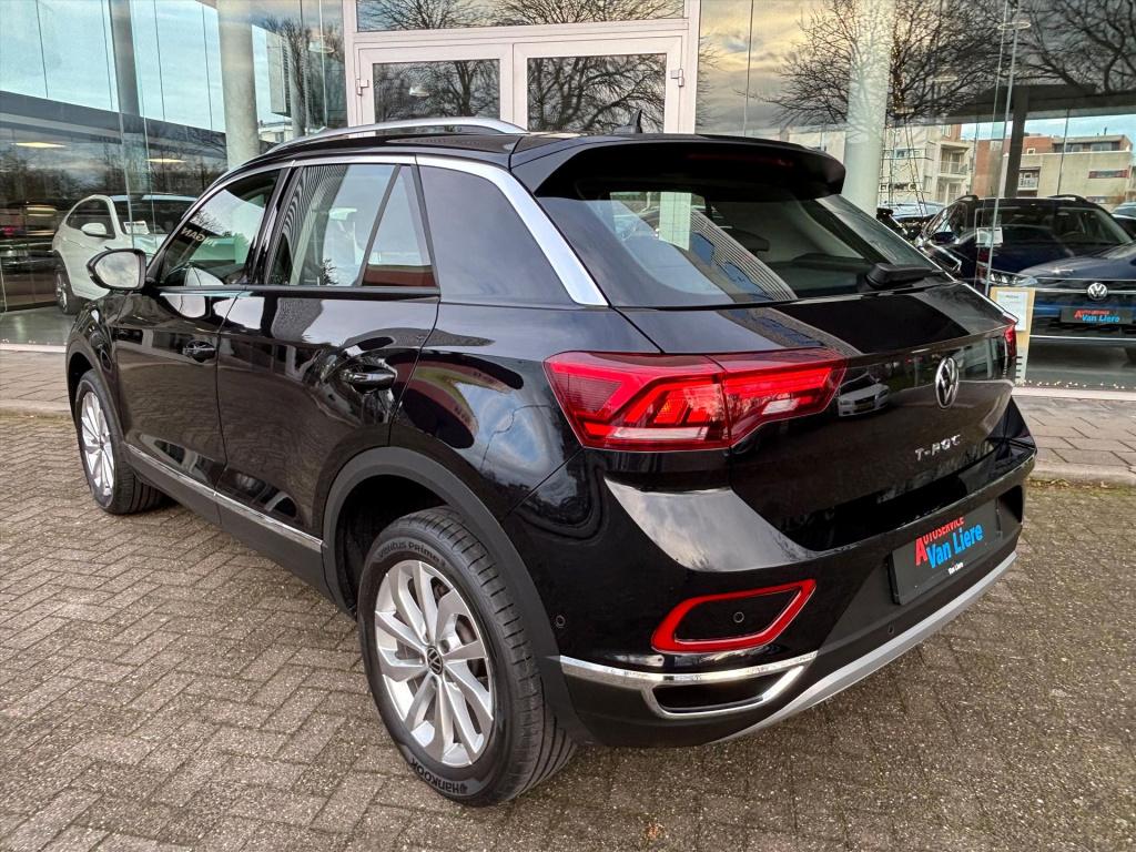 Volkswagen T-roc 1.5 tsi 150pk 7-dsg style| camera| keyless|dode hoek| rijk