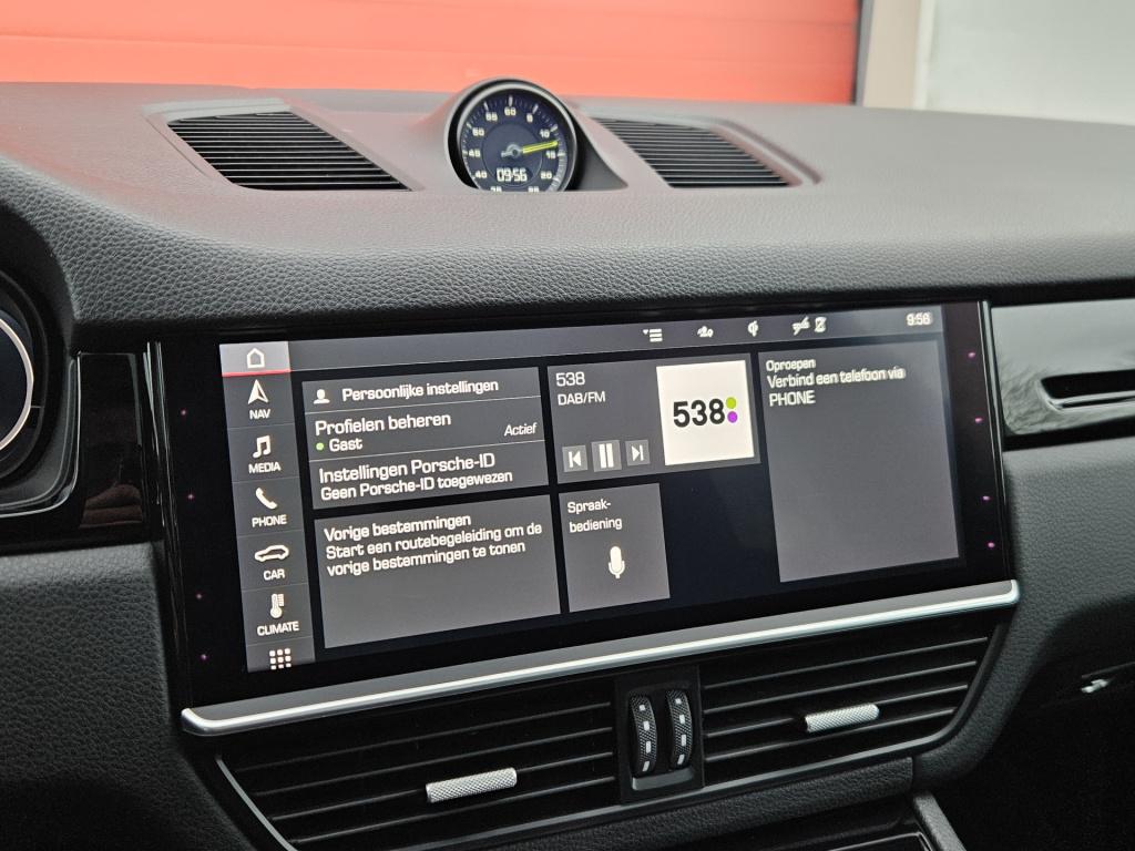 Porsche Cayenne coupé 3.0 e-hybrid | sport chrono | pano | nl-auto