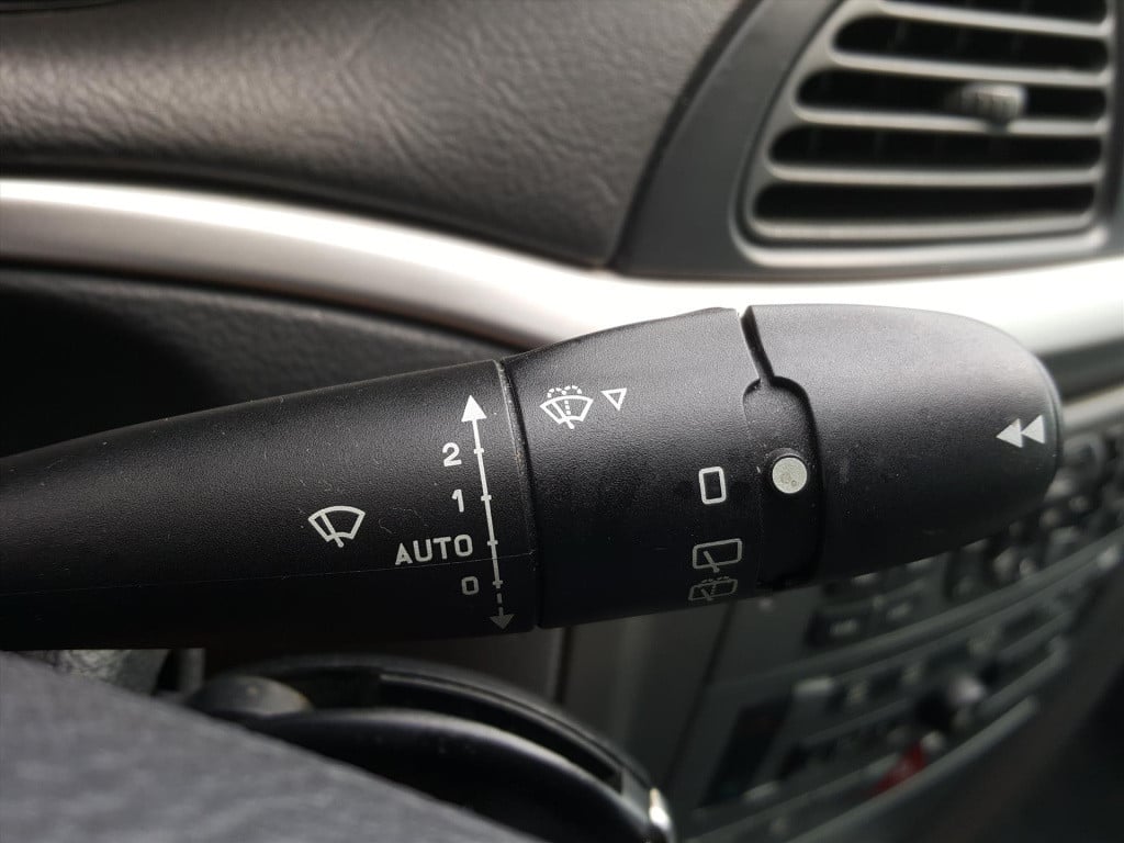 Citroen C5 1.8 16v ligne prestige climate control | parkeersensoren achter 