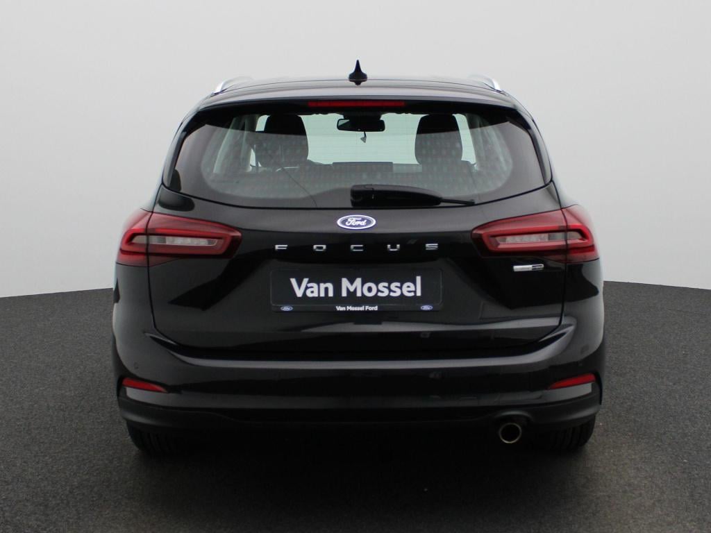 Ford Focus wagon 1.0 ecoboost hybrid titanium navigatie | pdc | apple carpl