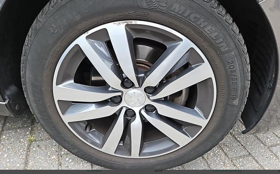 Peugeot 308 allure 1.2 pt-130pk s&s (vol)automaat (eat8) | panoramadak | na