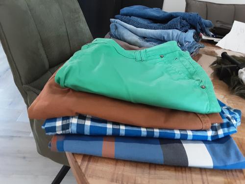 9 korte heren broeken W 40 merkbroeken