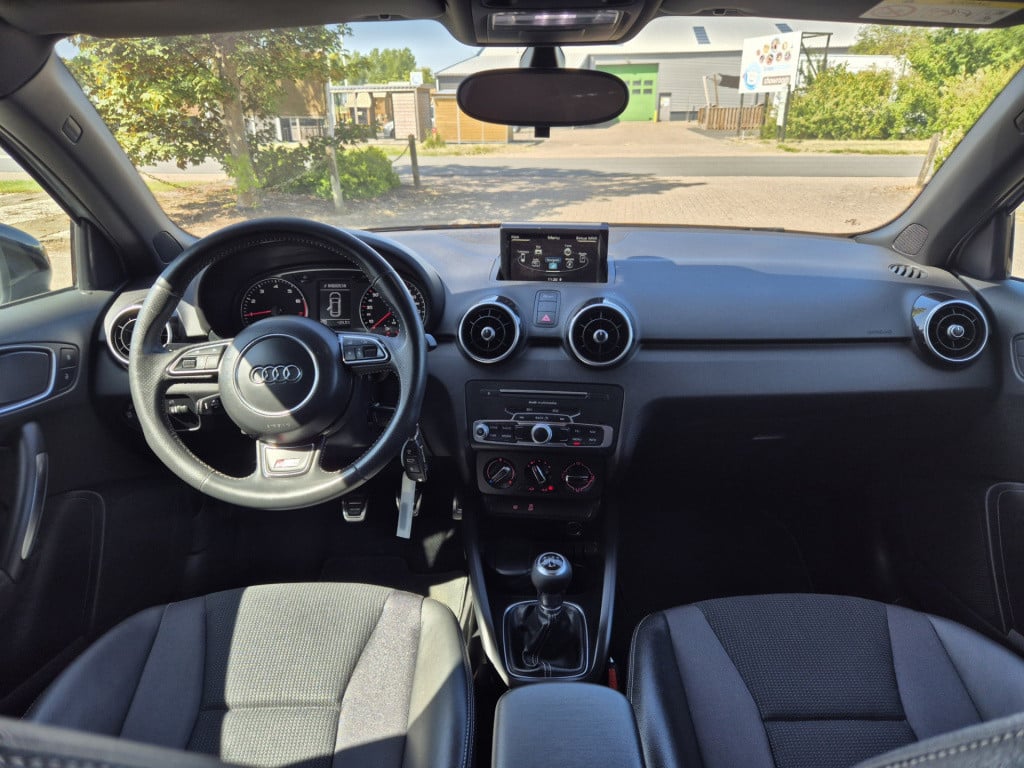 Audi A1 Sportback 1.0 tfsi 70kw/95pk advance sport s-line