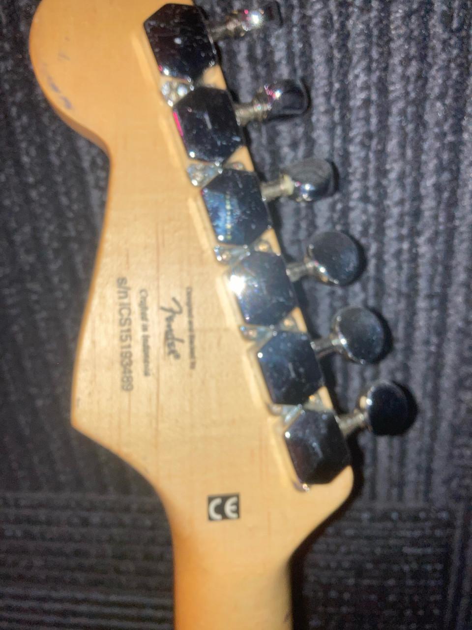 Squier mini stratocaster
