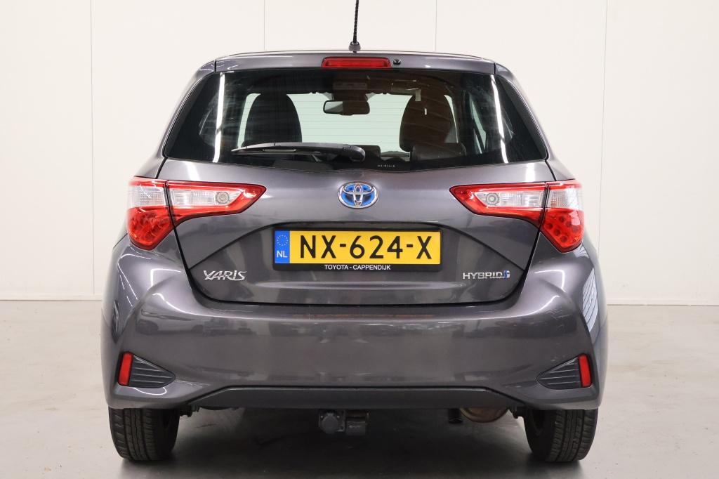 Toyota Yaris 1.5 hybrid executive