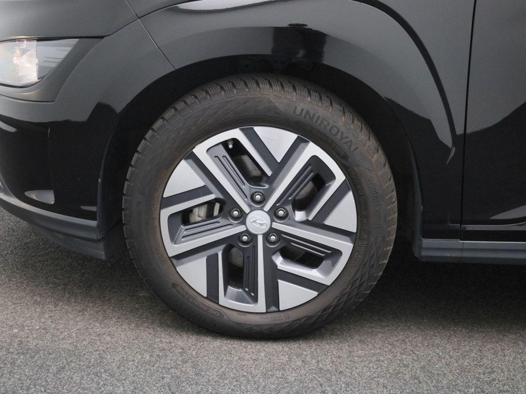 Hyundai Kona ev fashion 39 kwh