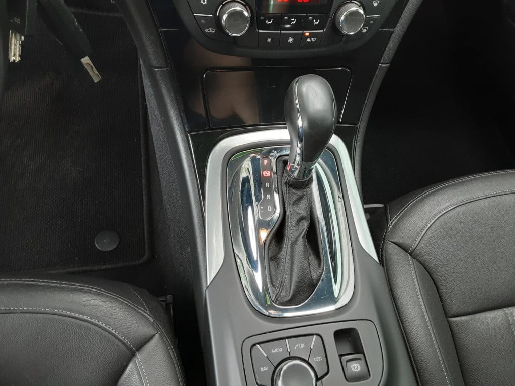 Opel Insignia sports tourer 2.0 t cosmo