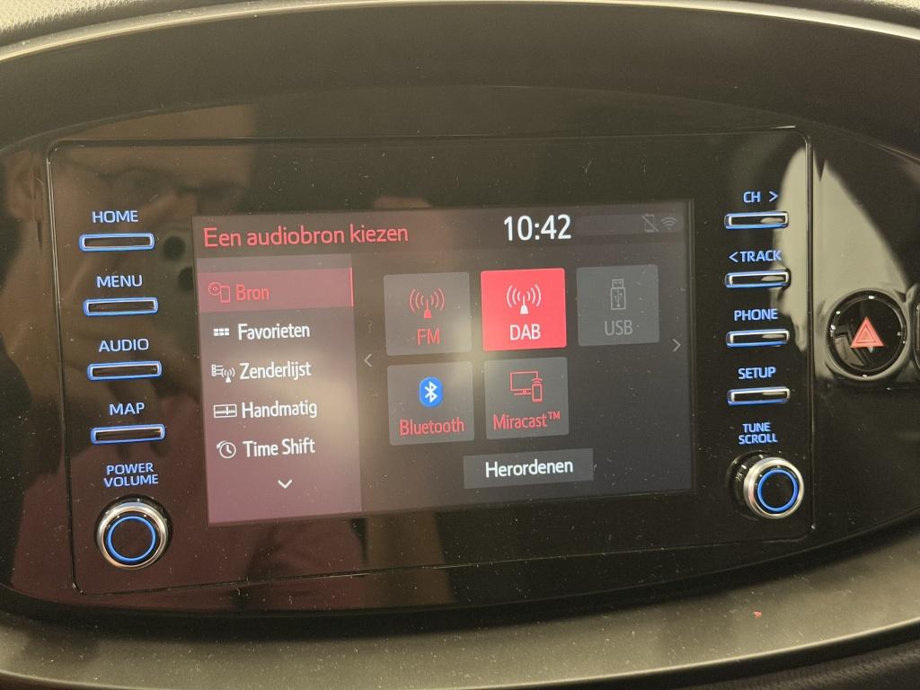 Toyota Aygo x 1.0 vvt-i s-cvt play