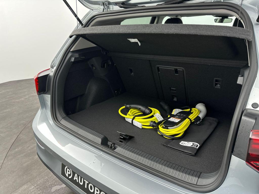 Volkswagen Golf golf life edition 204 pk plug in hybride