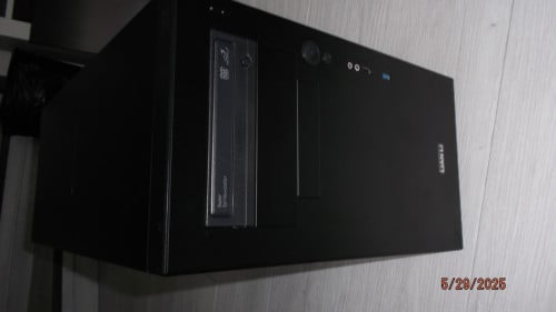 Desktop computer