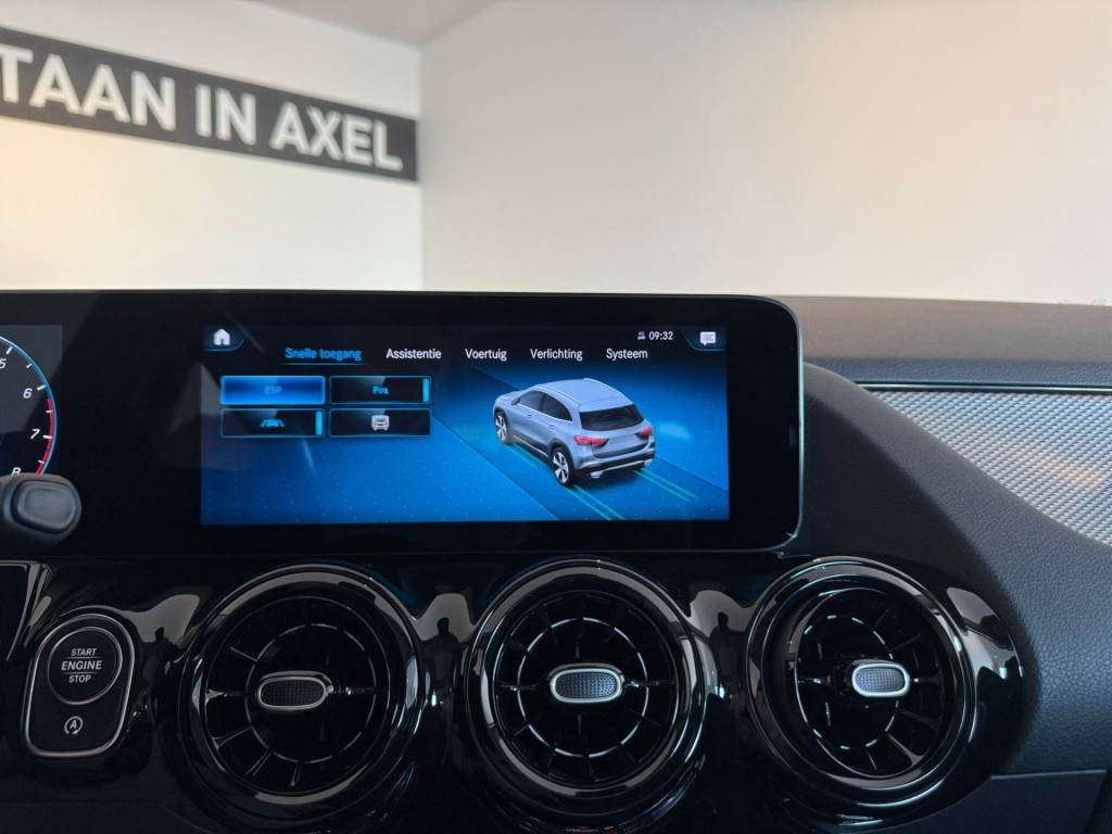 Mercedes-Benz Gla-klasse 180 business solution