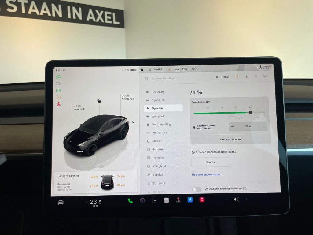 Tesla Model Y long range awd 75 kwh