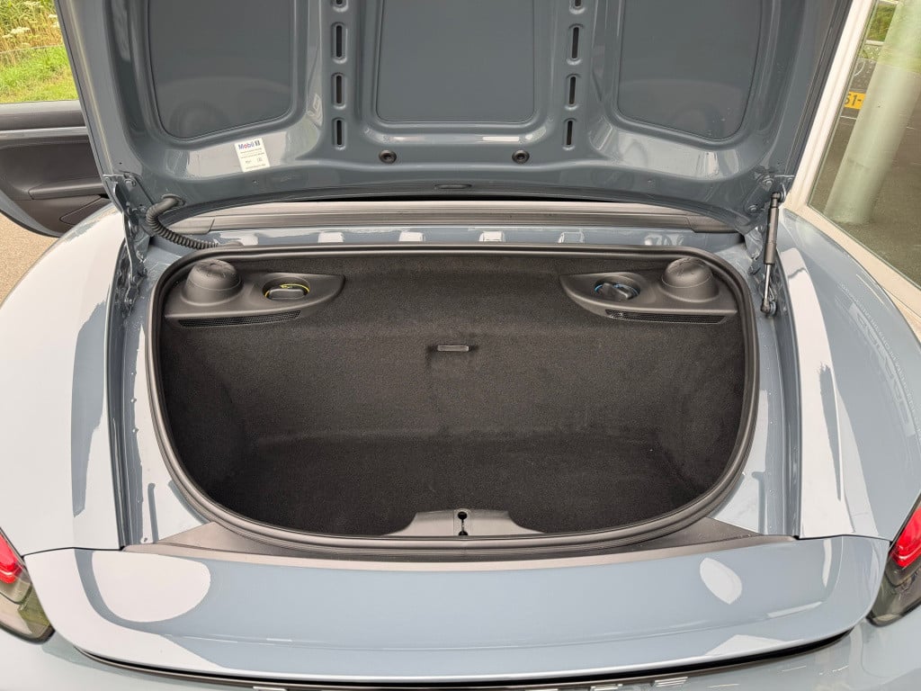 Porsche 718 boxster 2.0 automaat , porsche dealer onderhouden, 2 jaar porsc