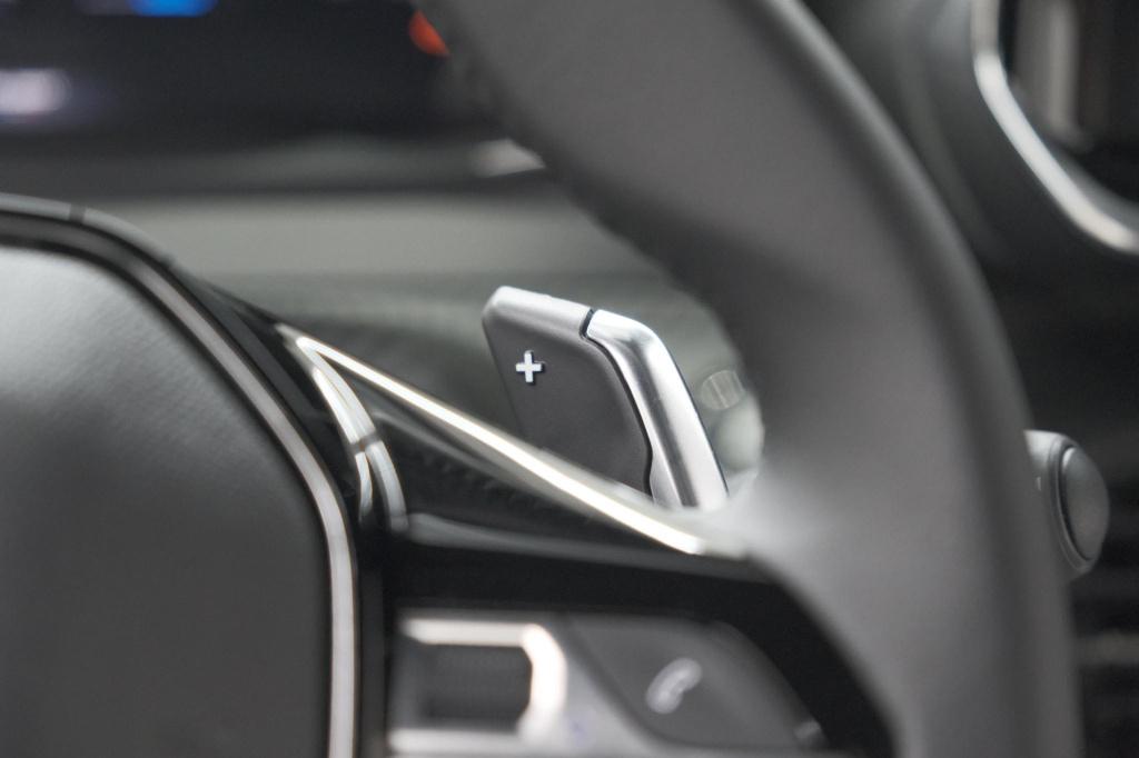 Peugeot 2008 hybrid 145 e-dcs6 allure | 360 camera | adaptieve cruise contr