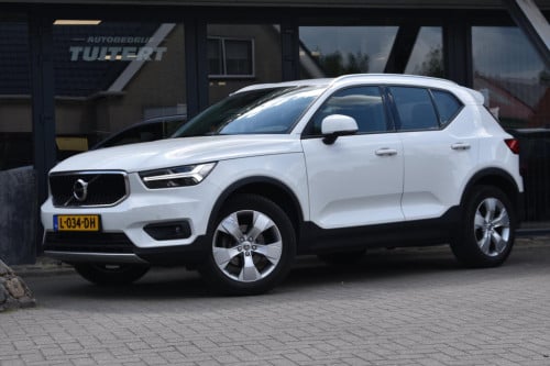 Volvo XC40 1.5 t2 | trekhaak | camera | apple carplay | android auto | adap