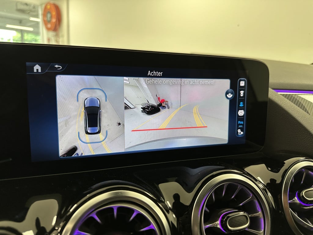 Mercedes-Benz B-Klasse 180 amg premium plus | verw. stuur | memory stoelen 