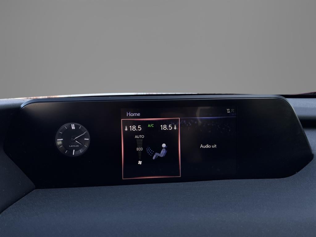 Lexus Ux 300e luxury 54 kwh | leder | stoel- verwarming / koeling | elektri