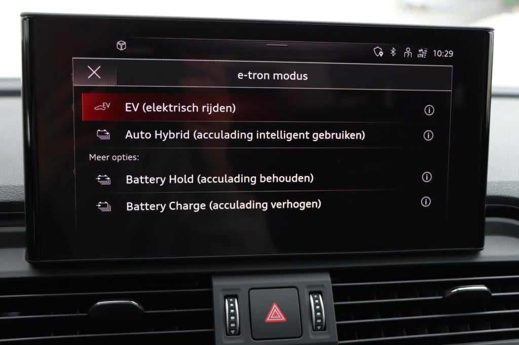 Audi Q5 sportback 50 tfsi e s edition competition 299pk s-tronic | soh 92,3