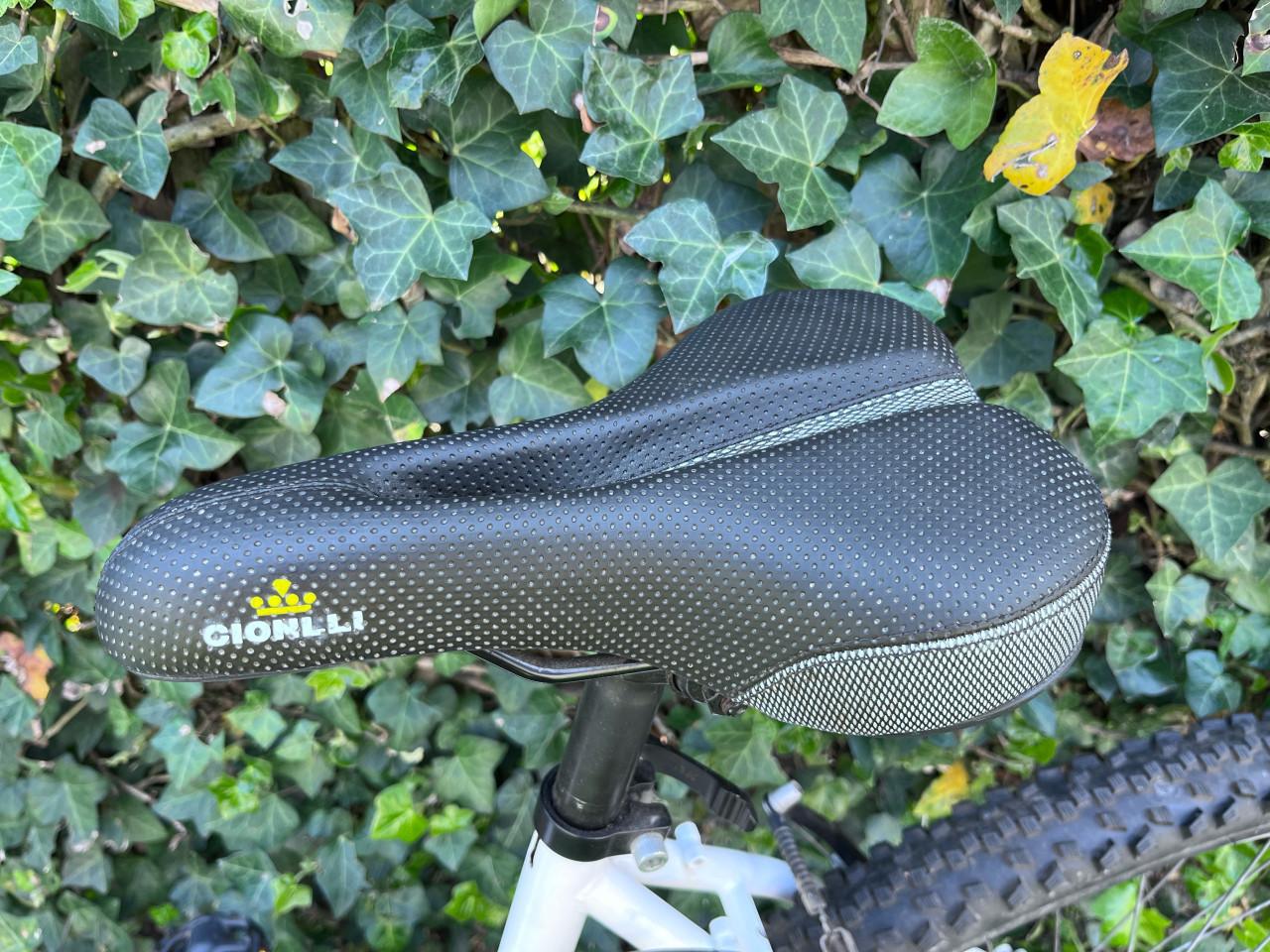 Mountainbike b-twin rock rider 300 Shimano 21 versnellingen