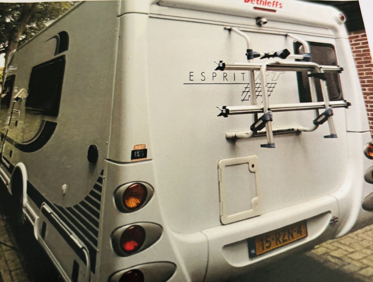 Camper Dethleffs Esprit RT 7014 enkele bedden