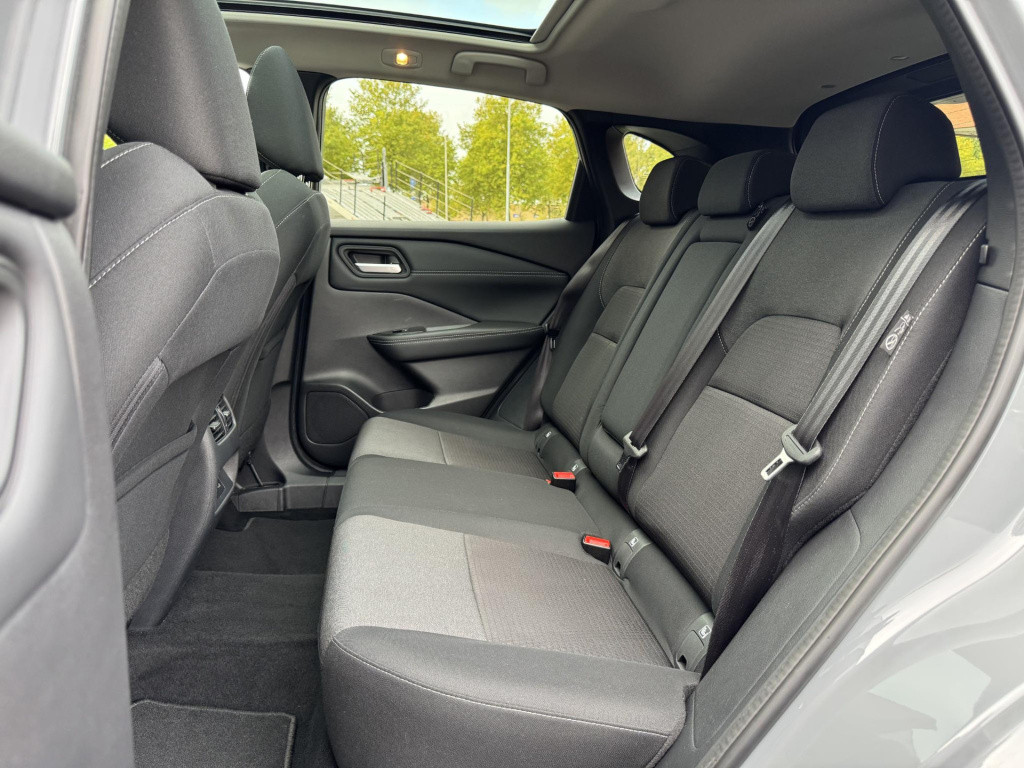 Nissan Qashqai 1.3 mhev xtronic premiere edition incl. trekhaak!