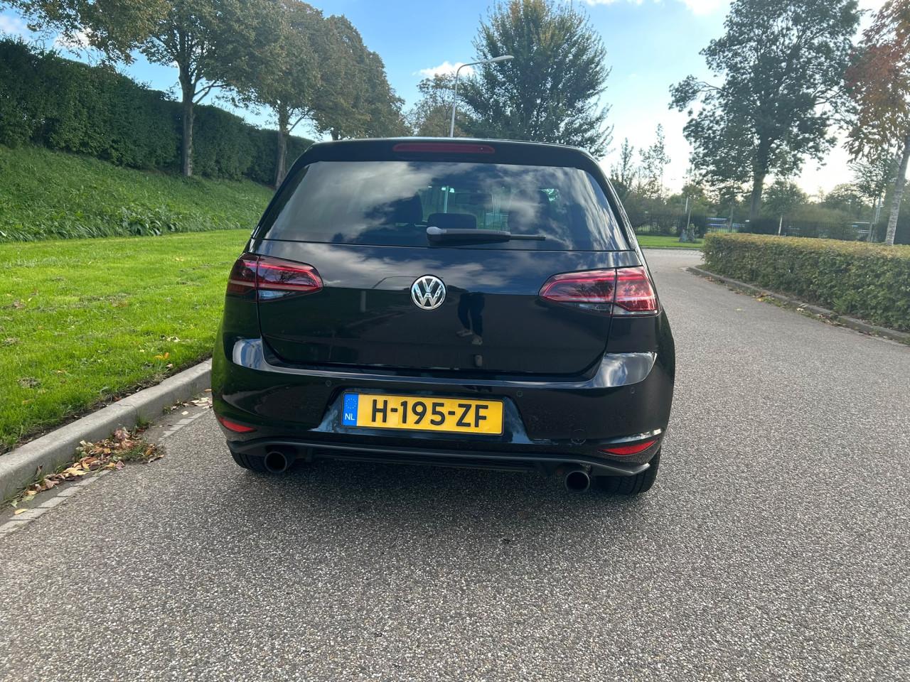 MC Meerman Classics bied in consignatie aan een nette VW Golf 7 Cup Edition