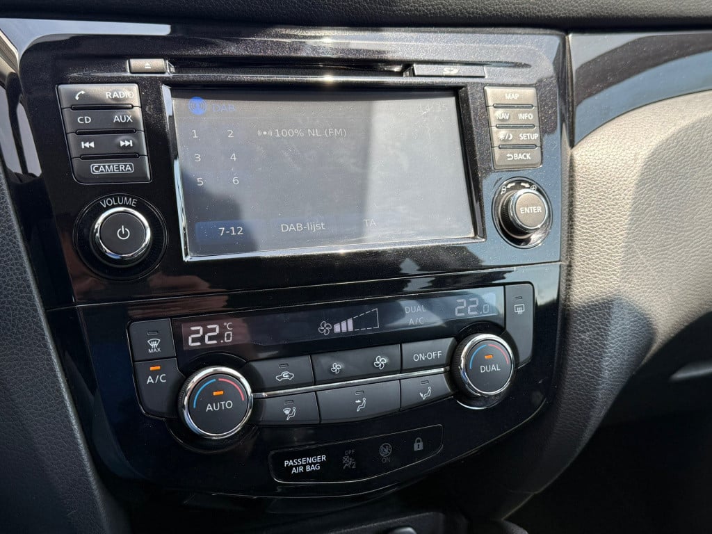 Nissan Qashqai 1.2 connect edition