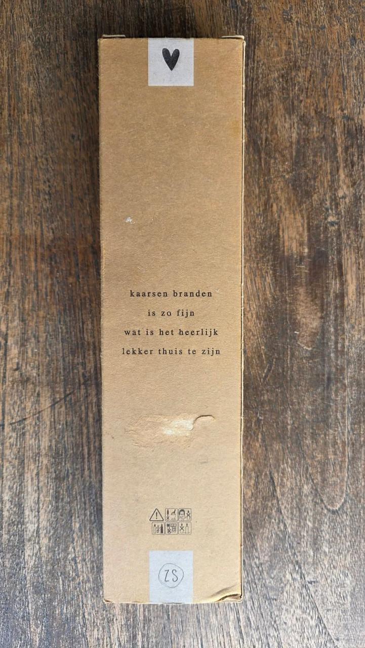 ♥️Set van 2 geribbelde kaarsen van Zusss.