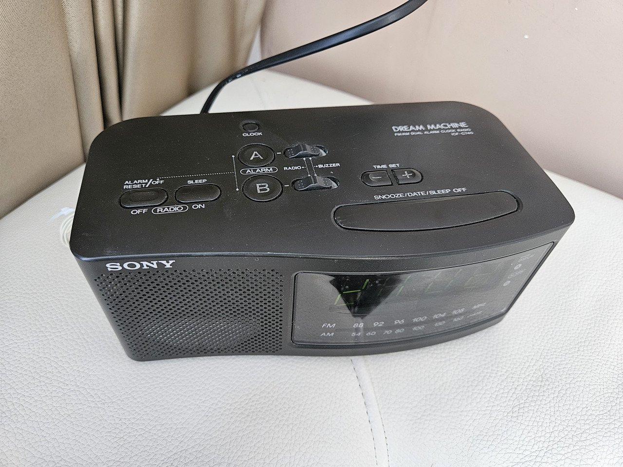 Sony Dream Machine ICF-C740 – Wekker met FM/AM radio (dual alarm)