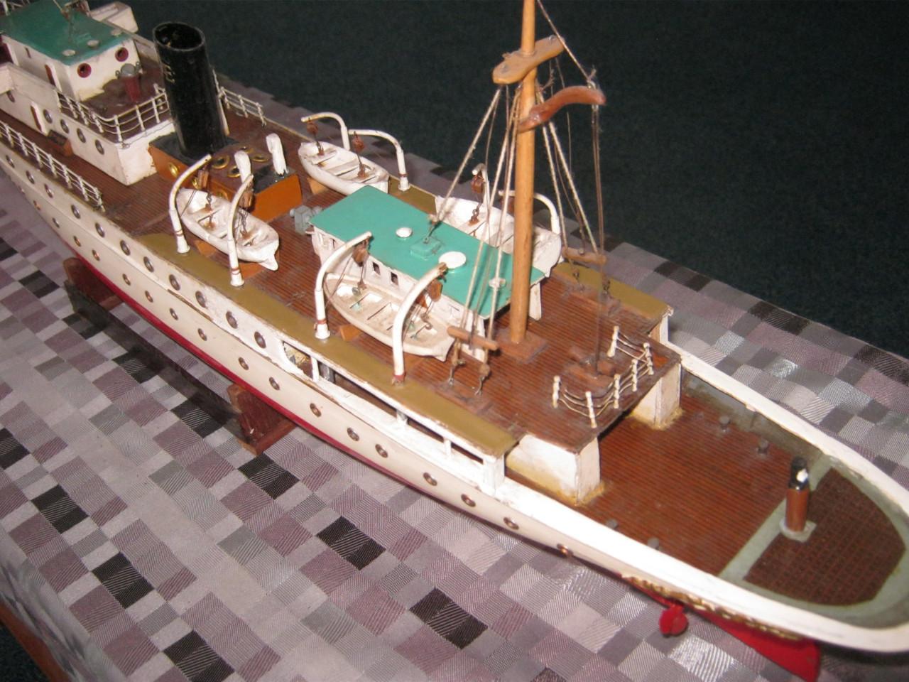 Modelschip DANEBROG.