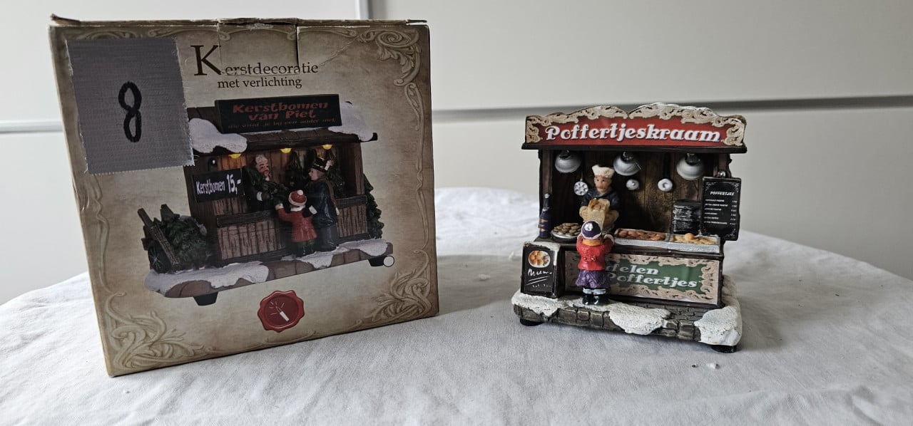 Compleet Kerstdorp met accessoires (advertentie 1 van 3)