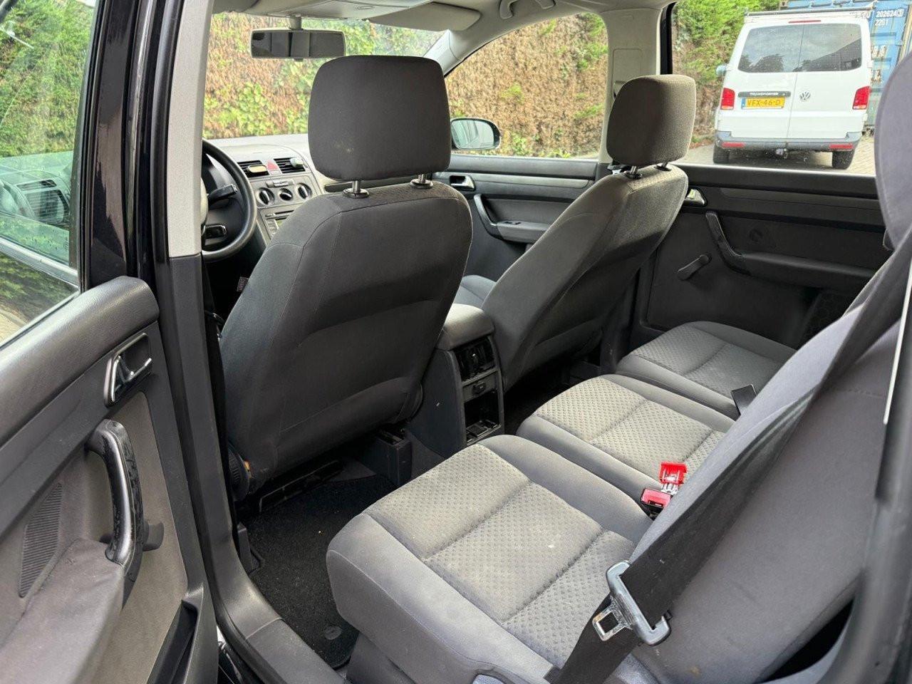 Volkswagen Touran 1.6 Business Airco/Cruise