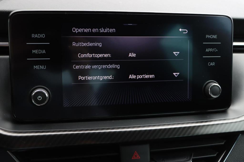Skoda Kamiq 1.0 tsi monte carlo 110pk dsg7