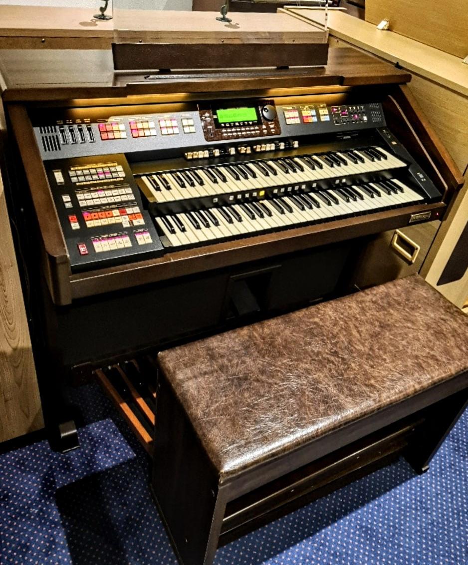 ORGEL HAMMOND XH-200 MIDI