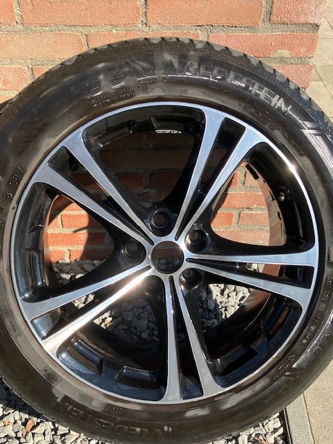 18 inch velgen met banden