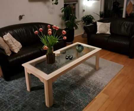 2 banken, salontafel + kast