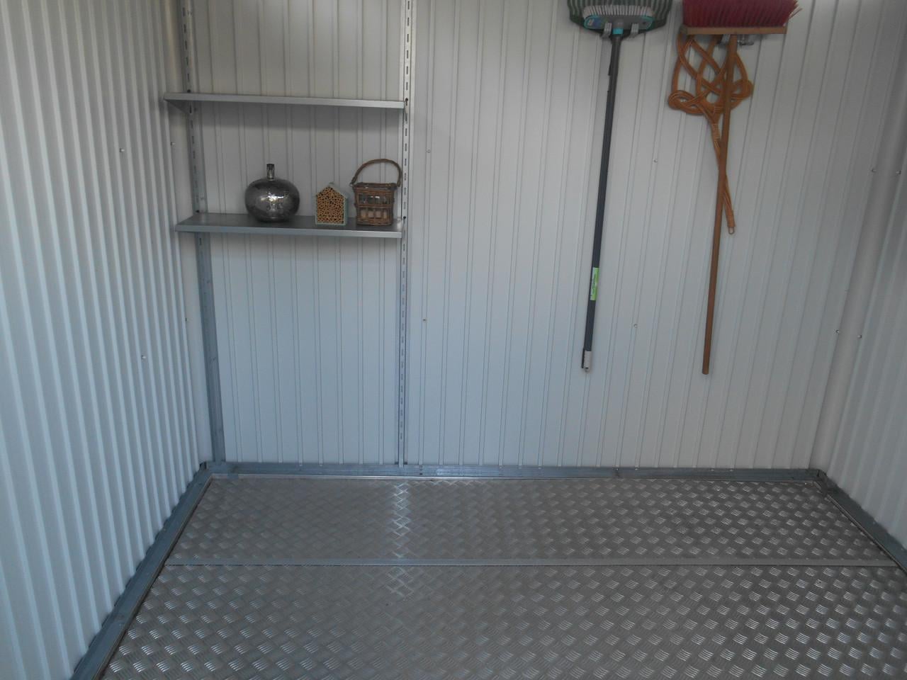 Schuur / terrashuisje