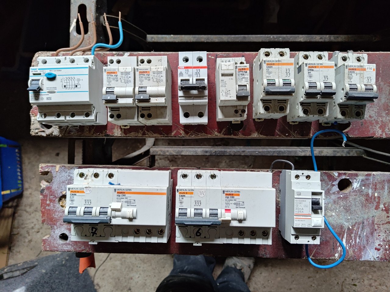 Installatie- en aardlekautomaten