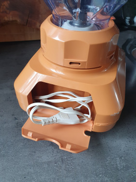 Prachtige zgan Philips Walita Blender jaren 70 in zeer goede staat...