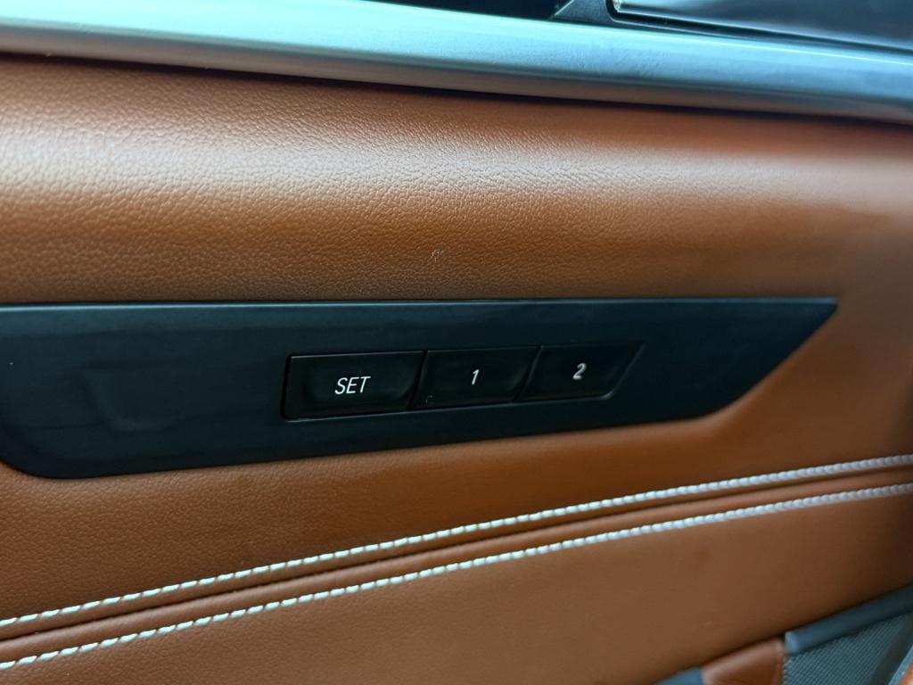 BMW 5 Serie 540i xdrive high executive m-sport | acc | leder | harman / kar