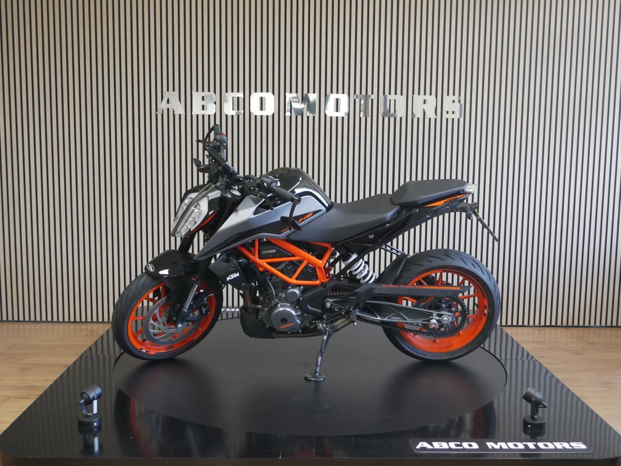 KTM 390 DUKE