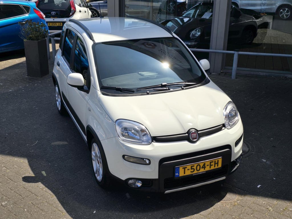 Fiat Panda 1.0 hybrid city life slechts 2895 km!!