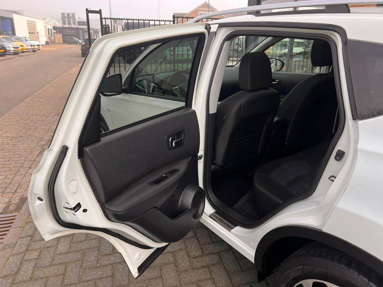 Nissan Qashqai 2.0 Connect Edition
