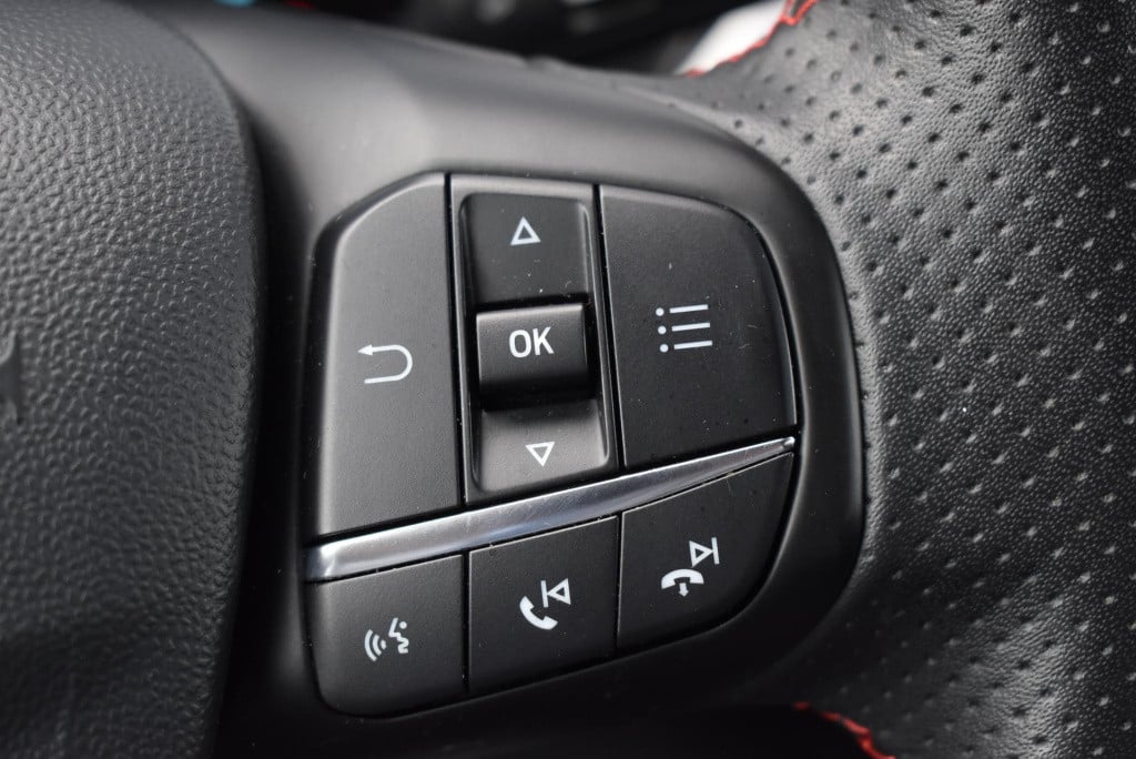 Ford Fiesta 1.0 ecoboost st-line | adaptieve cruise control | airco | navig