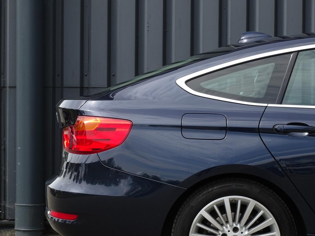 BMW 3-serie gran turismo 328i xdrive high executive | hud | el. trekhaak | 